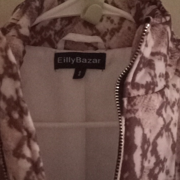 Jacket - Picture 2 of 5